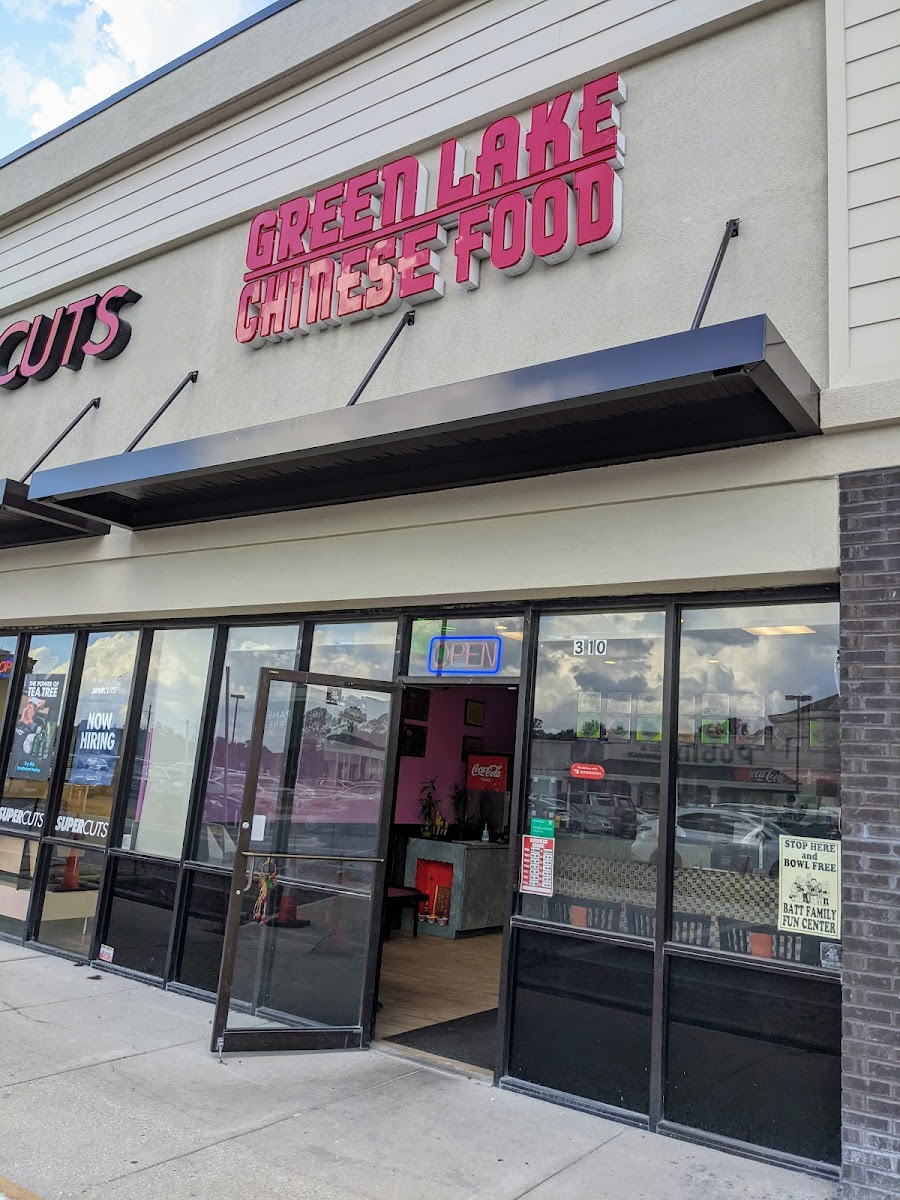 Green Lake Chinese Restaurant